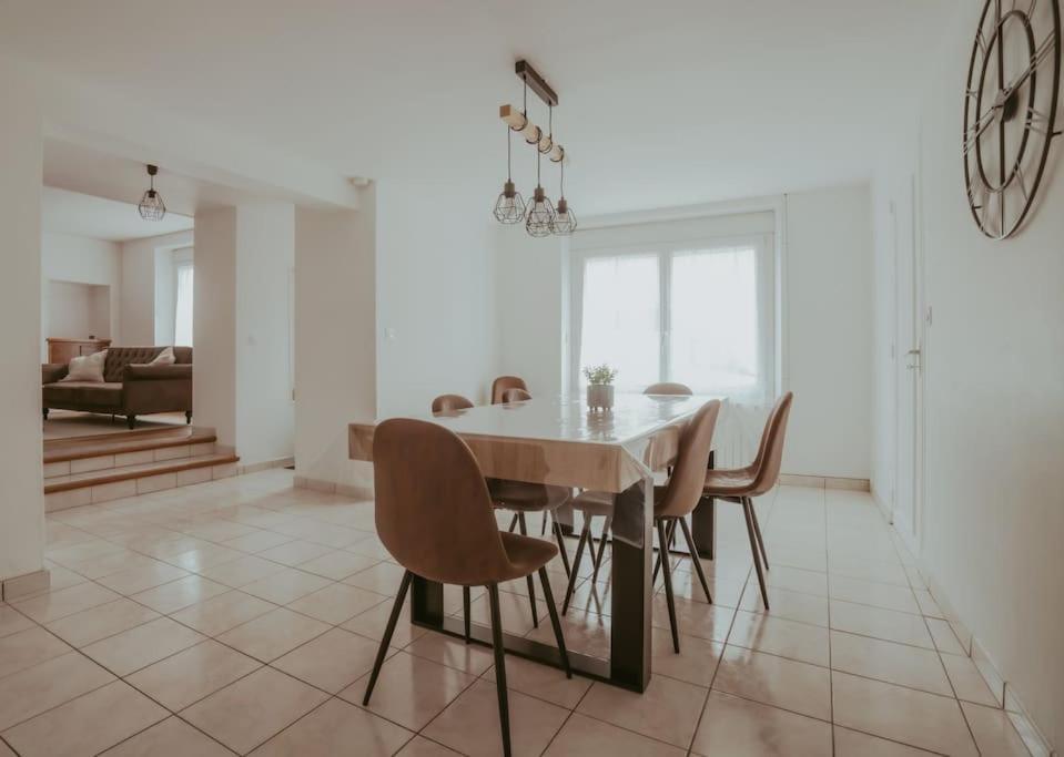 Grande Maison Tout Confort Au Coeur De Nogent Ngoại thất bức ảnh
